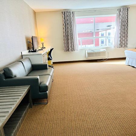 Southfort Inn Fort Saskatchewan المظهر الخارجي الصورة