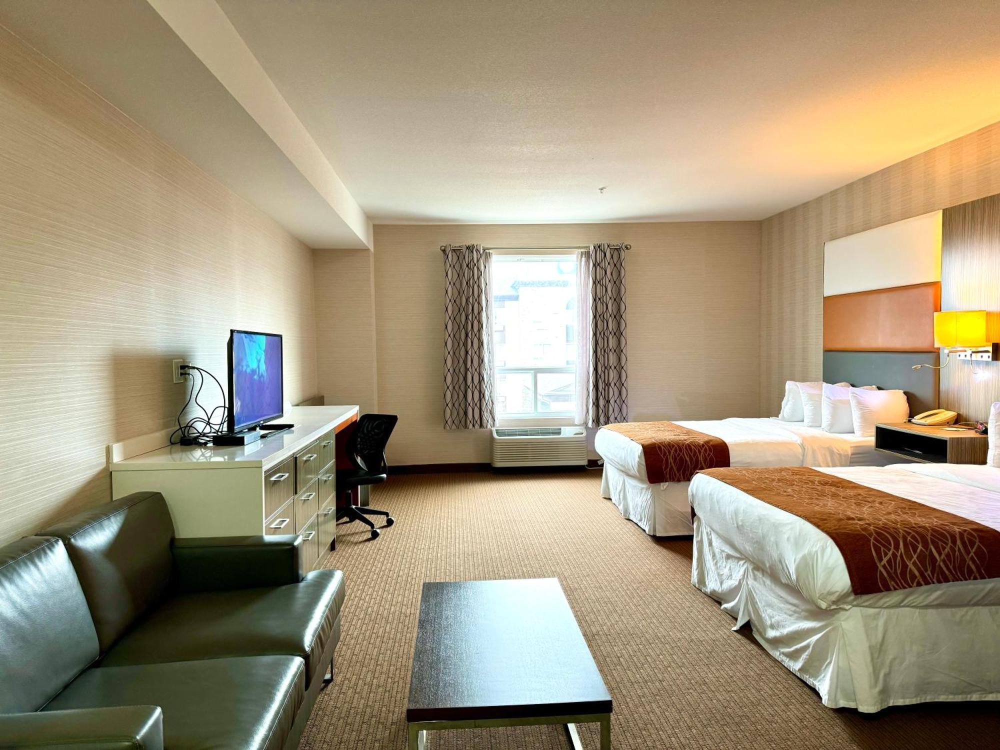 Southfort Inn Fort Saskatchewan المظهر الخارجي الصورة