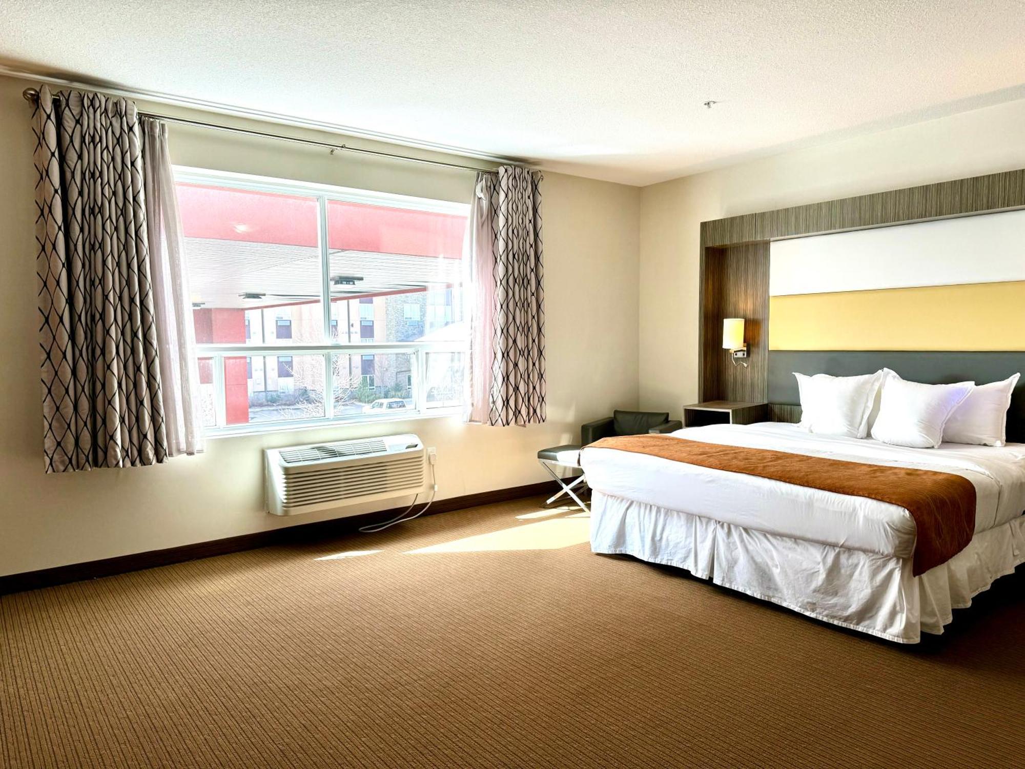 Southfort Inn Fort Saskatchewan المظهر الخارجي الصورة