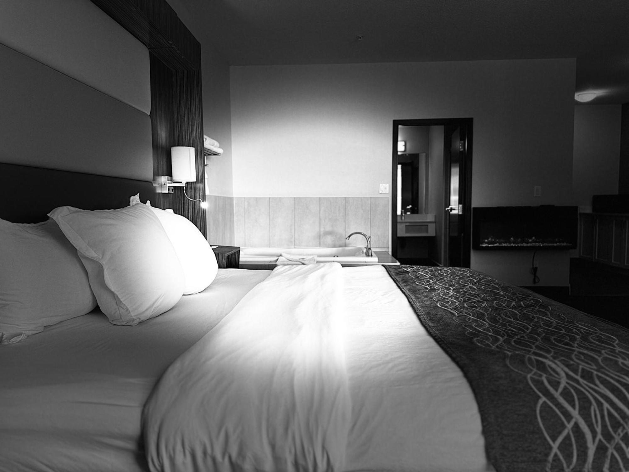 Southfort Inn Fort Saskatchewan المظهر الخارجي الصورة