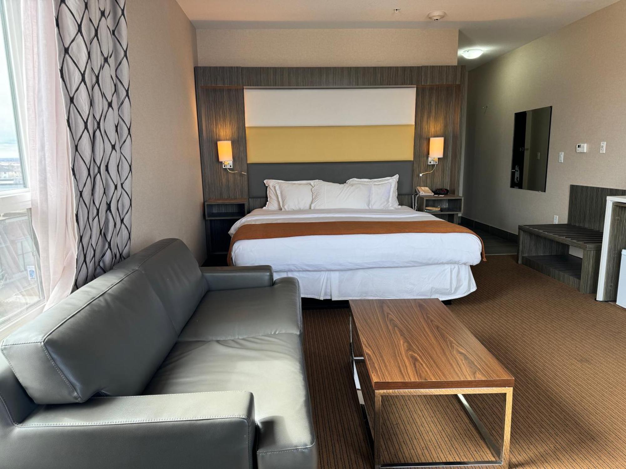 Southfort Inn Fort Saskatchewan الغرفة الصورة