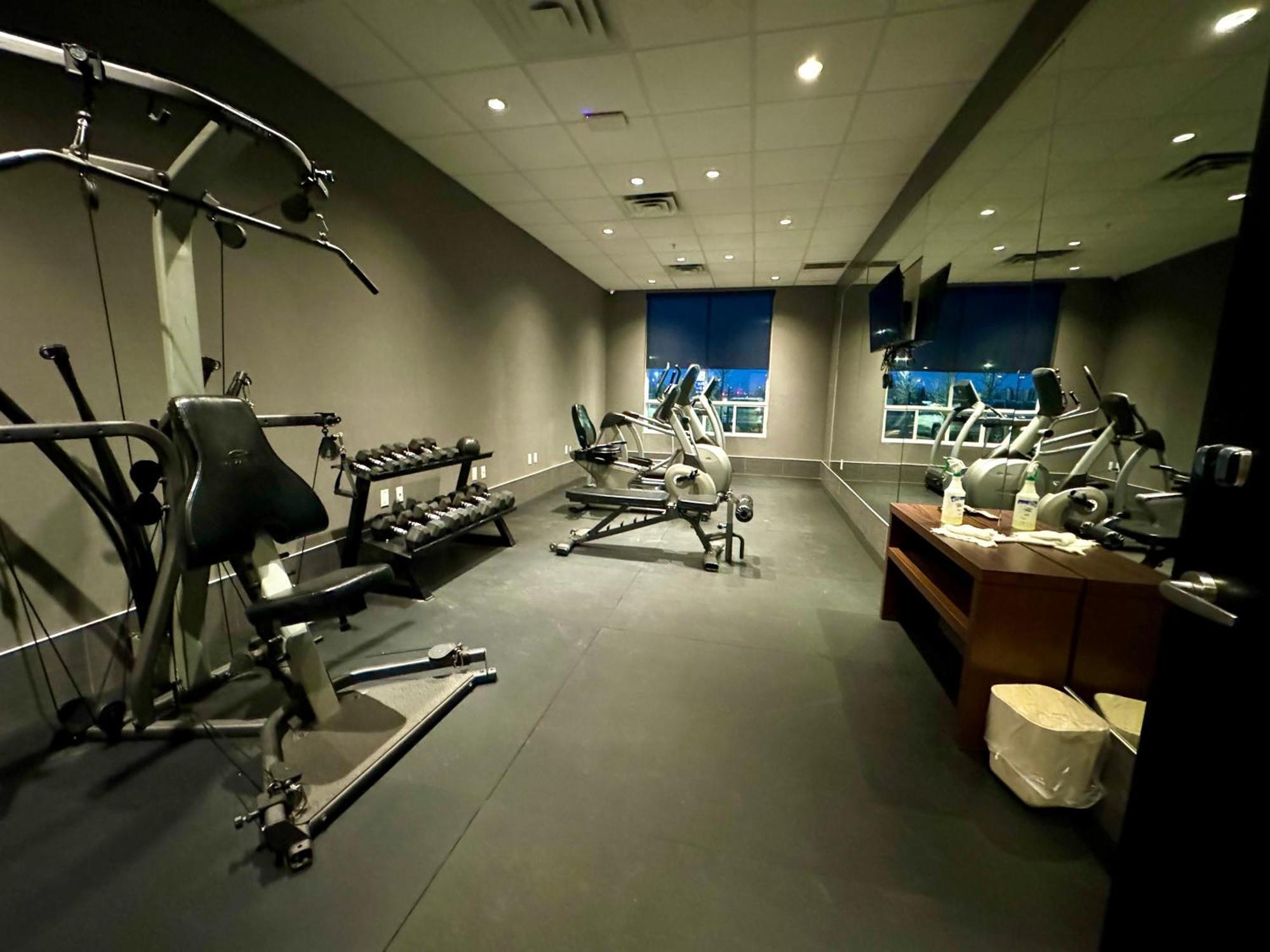 Southfort Inn Fort Saskatchewan المظهر الخارجي الصورة