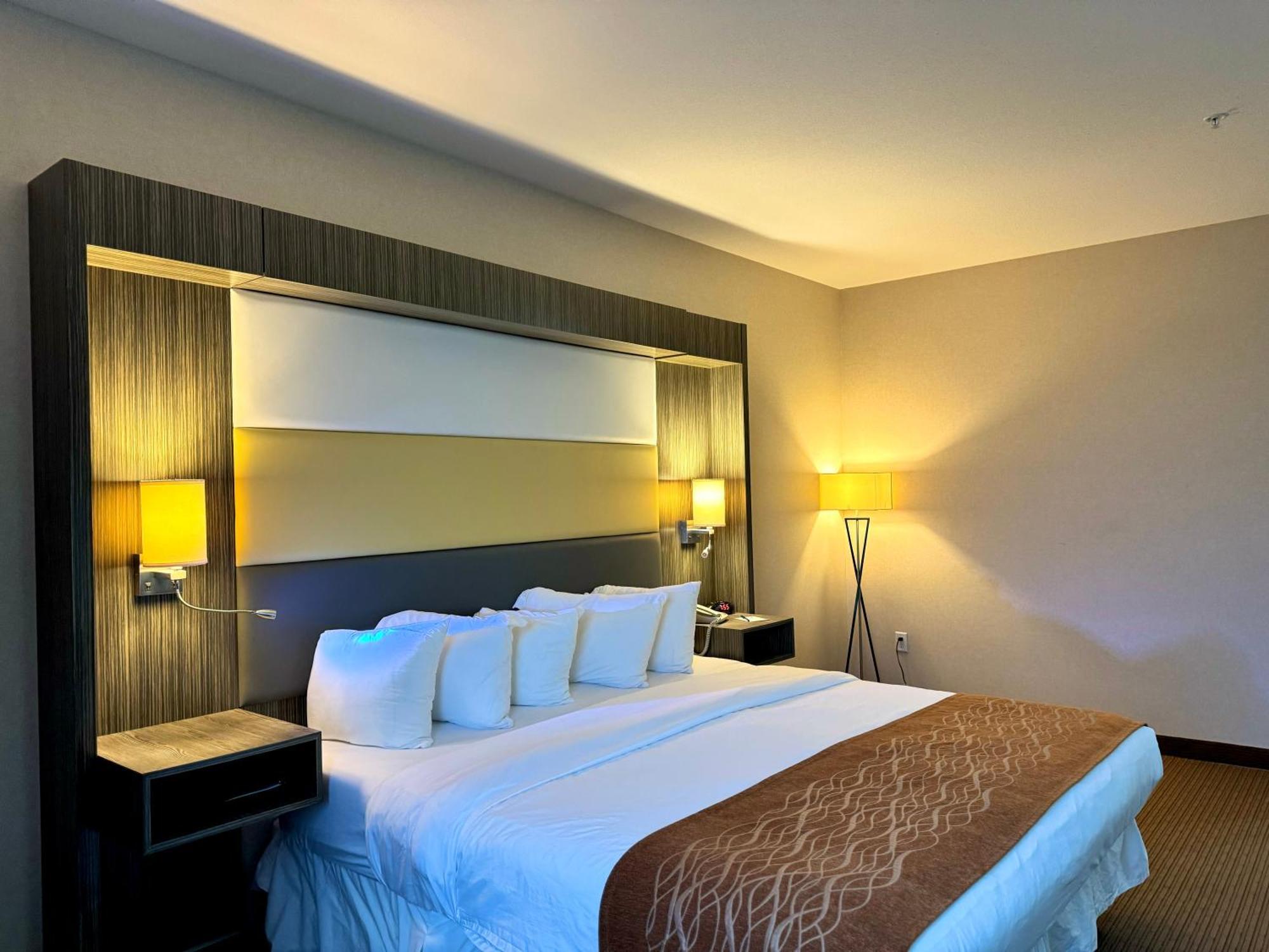 Southfort Inn Fort Saskatchewan الغرفة الصورة
