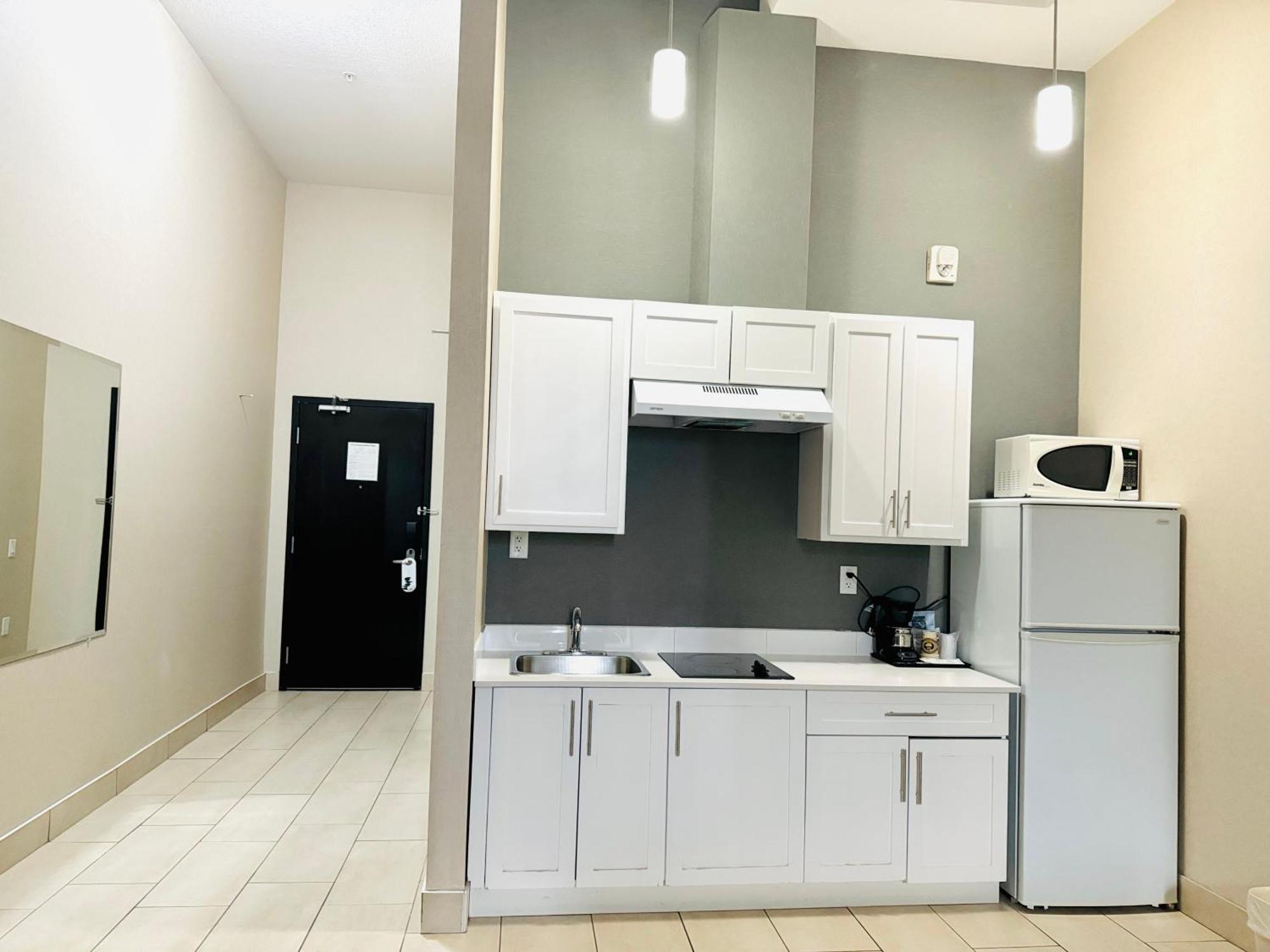 Southfort Inn Fort Saskatchewan الغرفة الصورة