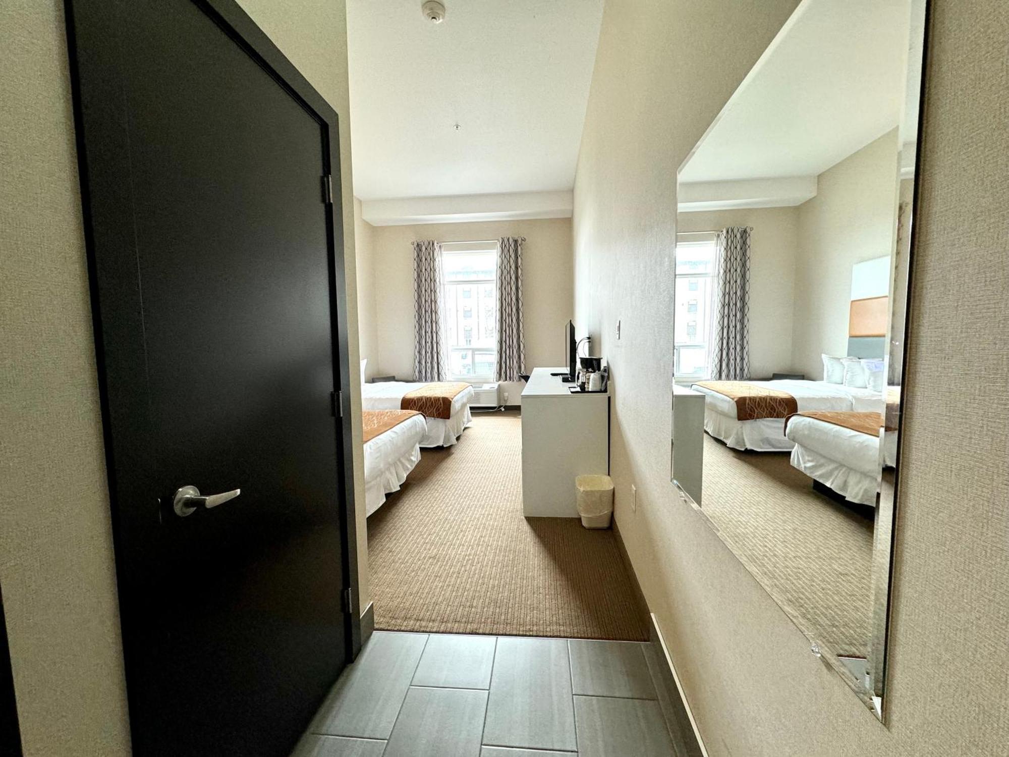 Southfort Inn Fort Saskatchewan الغرفة الصورة