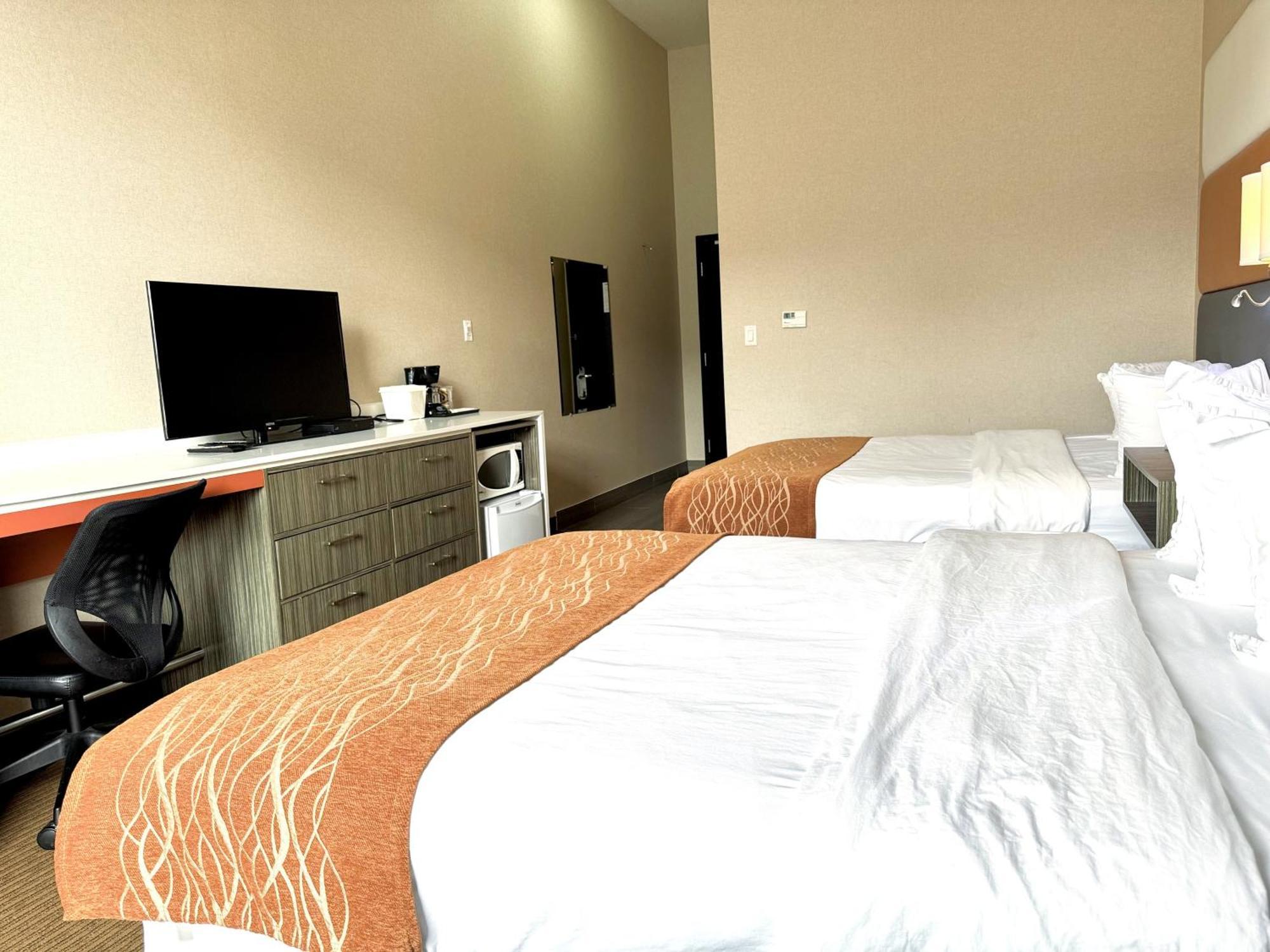 Southfort Inn Fort Saskatchewan الغرفة الصورة